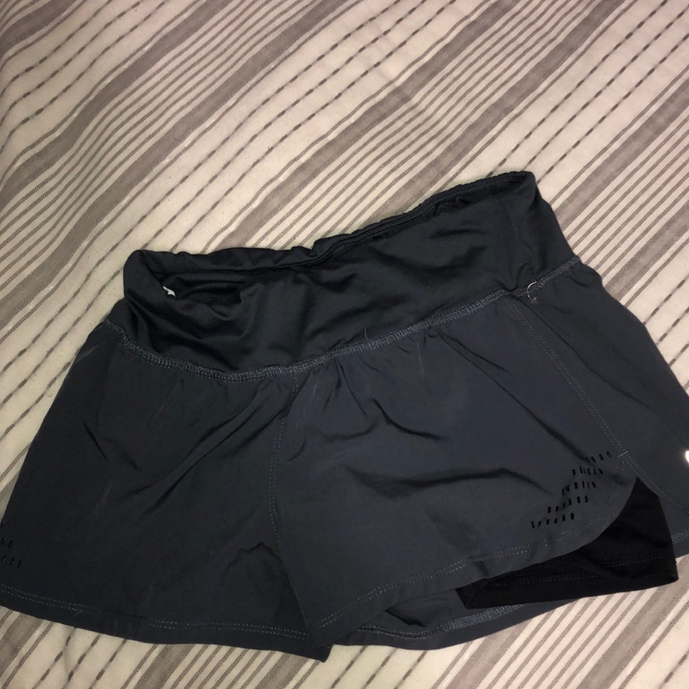 Women’s XS workout shorts